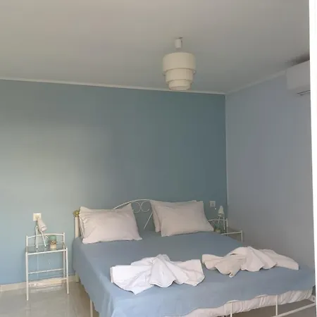 Nikoleta Apartman Hriszí Aktí Haniá